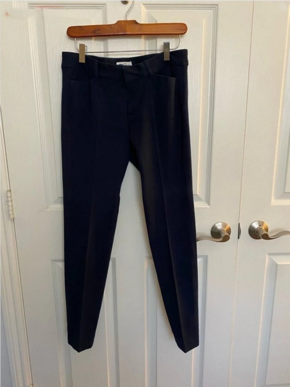 Old Navy Pixie Slim Ankle Pants - Picture 5 of 6